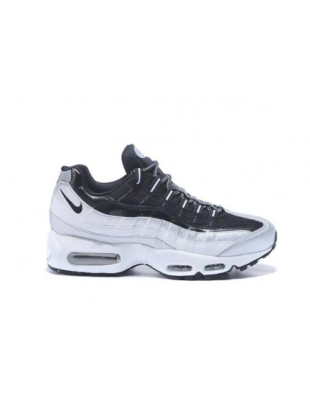 NIKE AIR MAX 95 NEGRAS