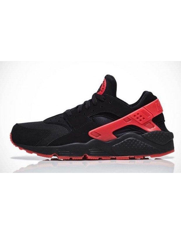 NIKE HUARACHE NEGRAS ROJAS