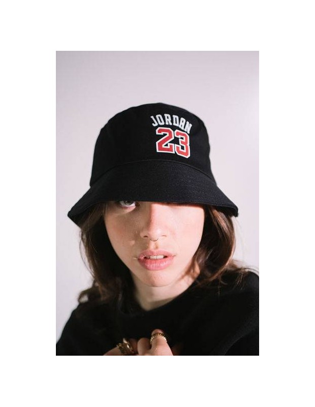 Gorro Negro Jordan 23