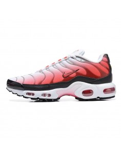 NIKE AIR MAX PLUS TN